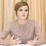 th_74017_KUGELSCHREIBER_Emma_Watson_Armando_Gallo12_122_260lo.jpg